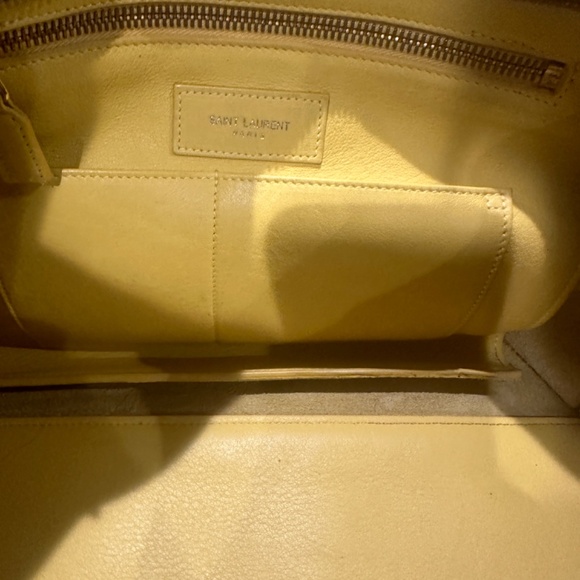 Yves Saint Laurent handbag - Picture 9 of 10